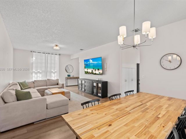 Home for sale at 2832 Cayenne Ave - photo 7514770