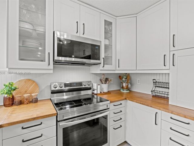 Home for sale at 2590 N Rampart Way N - photo 7514757