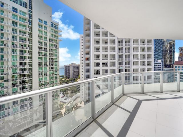 Apartment for rent  Unit #1803 - photo 7509762