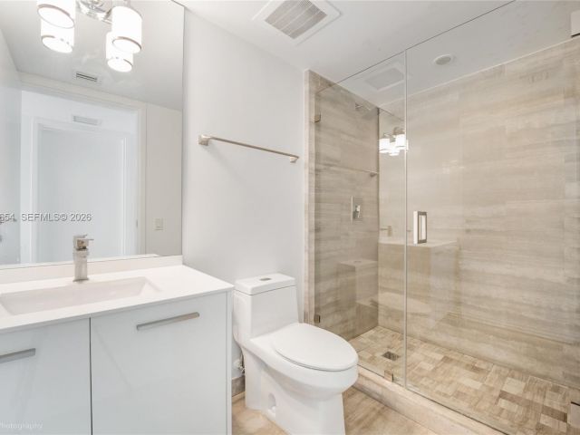 Apartment for rent  Unit #1803 - photo 7509768