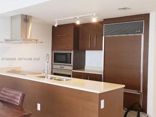 Apartment for rent  Unit #3809 - photo 7510805