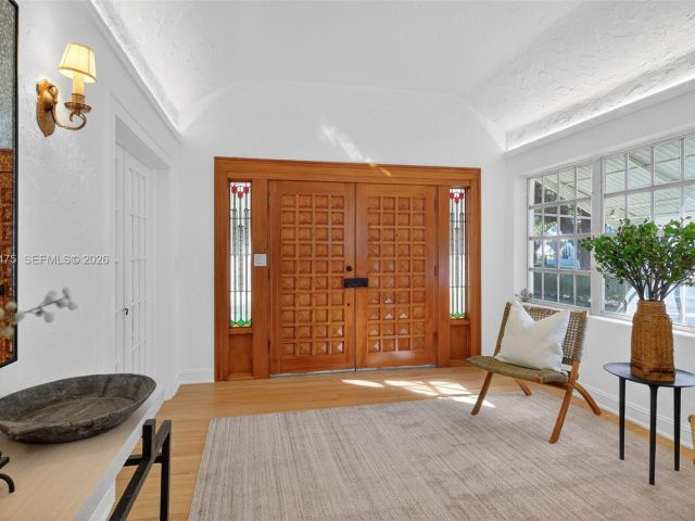 Home for rent at 1305 Alhambra Cir - photo 7470411