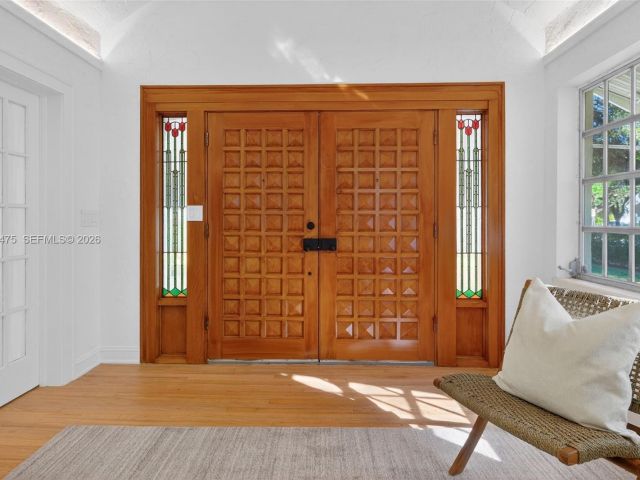 Home for rent at 1305 Alhambra Cir - photo 7470412