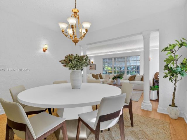 Home for rent at 1305 Alhambra Cir - photo 7470421