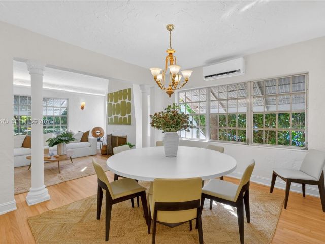 Home for rent at 1305 Alhambra Cir - photo 7470422