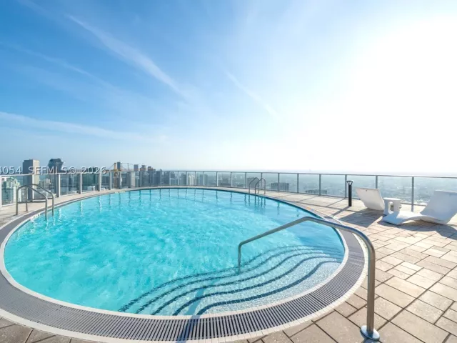 2-bedroom condo for sale in Miami - 851 NE 1st Ave 4010 - MondialRealty