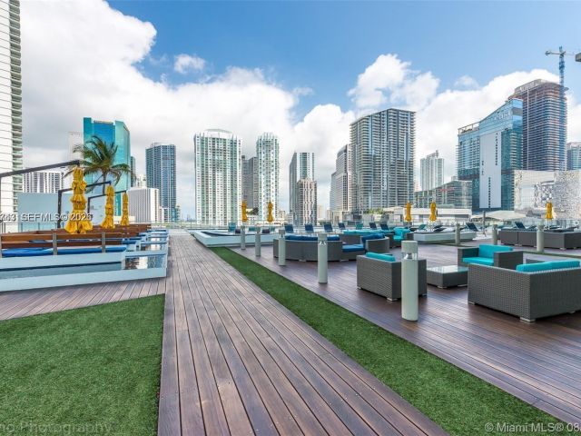 Apartment for rent  Unit #2510 - photo 7486765