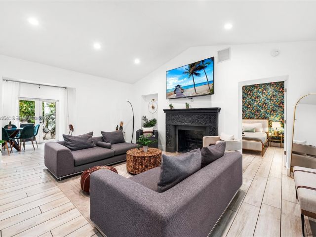 Home for sale at 232 NW 59th St - photo 7464641