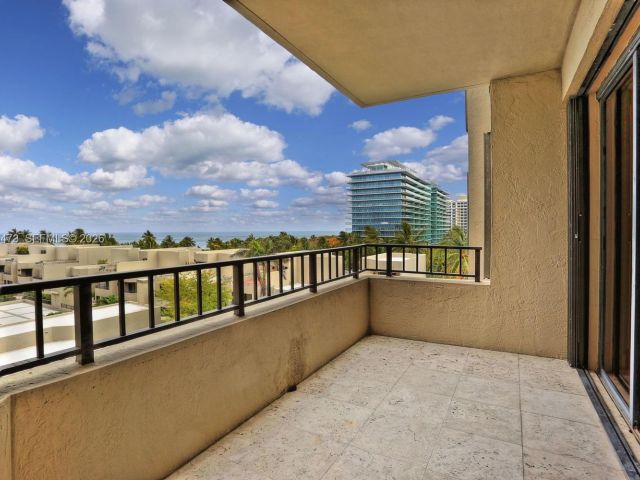 Apartment for rent  Unit #507 - photo 7491774