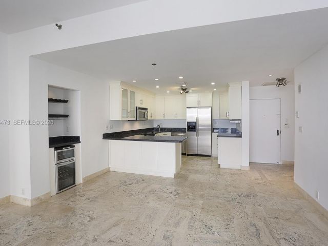 Apartment for rent  Unit #507 - photo 7491779