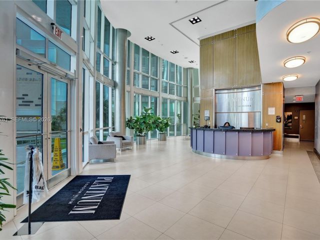 Apartment for rent  Unit #1007 - photo 7494928