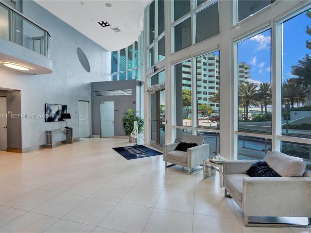 Apartment for rent  Unit #1007 - photo 7494933