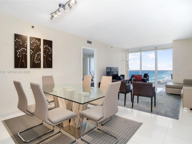 Apartment for rent  Unit #3204 - photo 7499065