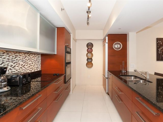 Apartment for rent  Unit #3204 - photo 7499071