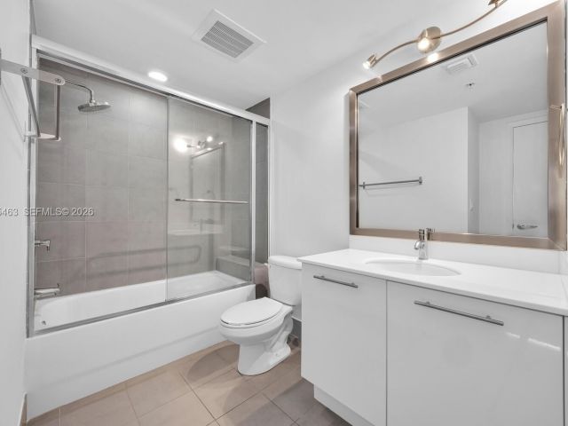 Apartment for sale  Unit #3904 - photo 7525125