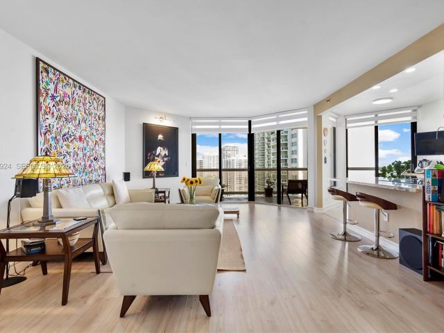 Apartment for sale  Unit #1903 - photo 7522111