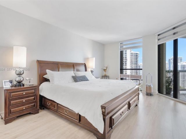 Apartment for sale  Unit #1903 - photo 7522123