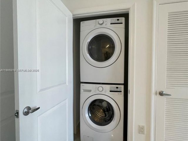 Apartment for rent  Unit #1412 - photo 7453529