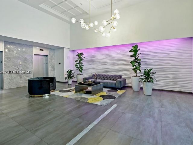 Apartment for rent  Unit #1412 - photo 7453538