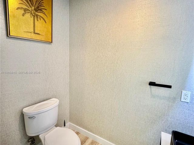 Apartment for sale  Unit #L-1210 - photo 7496287