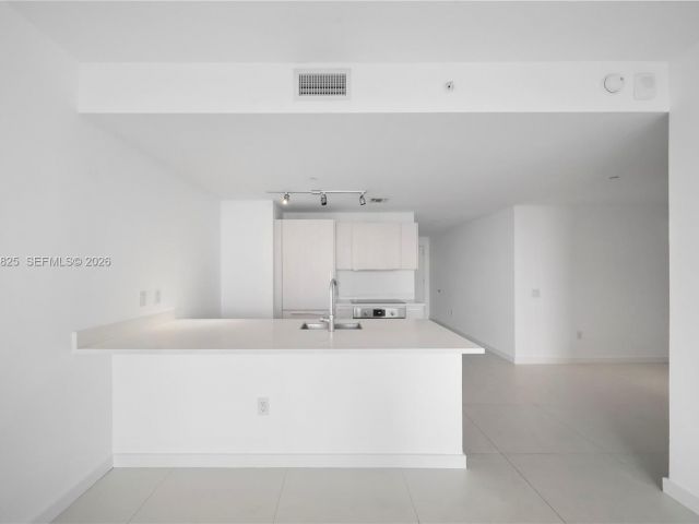 Apartment for sale  Unit #3110 - photo 7494134