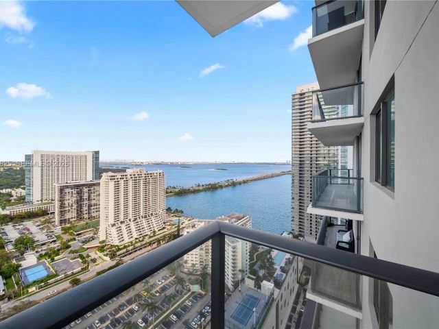 Apartment for sale  Unit #3110 - photo 7494141