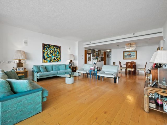 Apartment for sale  Unit #16C - photo 7503753