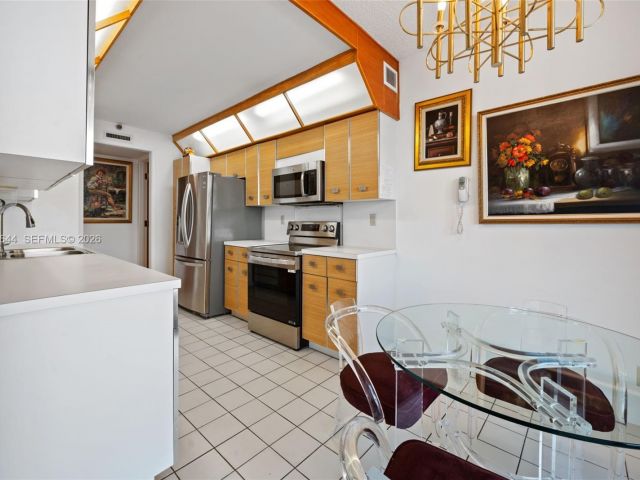 Apartment for sale  Unit #16C - photo 7503757