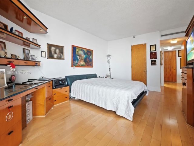 Apartment for sale  Unit #16C - photo 7503763