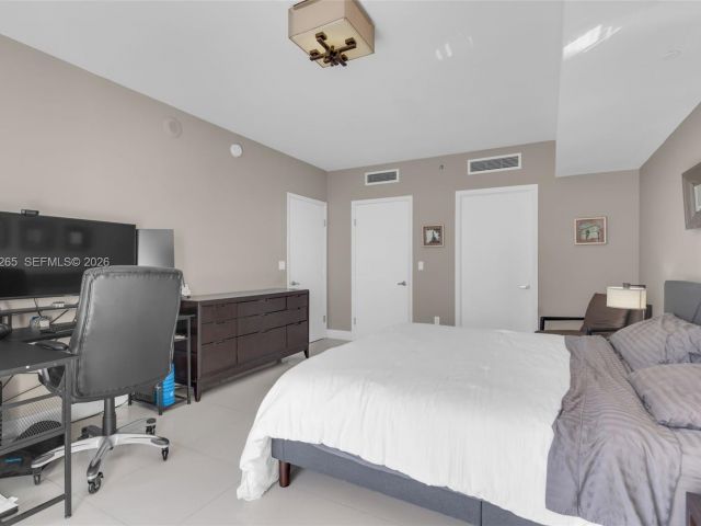 Apartment for sale  Unit #2909 - photo 7510833