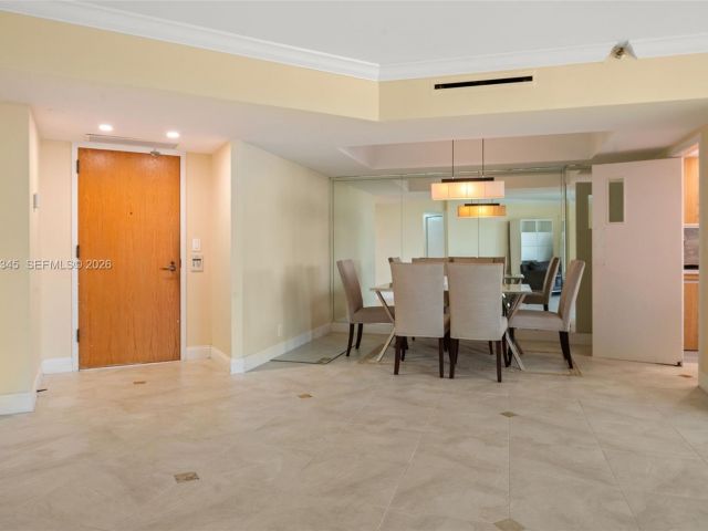 Apartment for sale  Unit #4H - photo 7505609