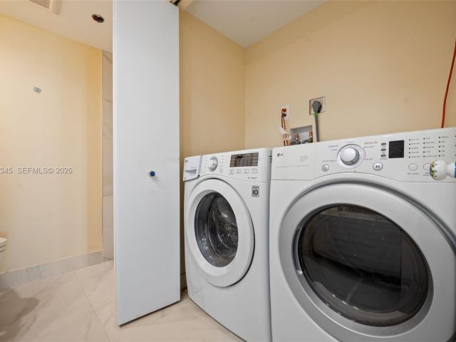 Apartment for sale  Unit #4H - photo 7505627