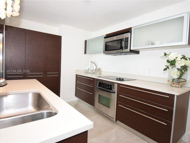 Apartment for sale  Unit #2804 - photo 7495129