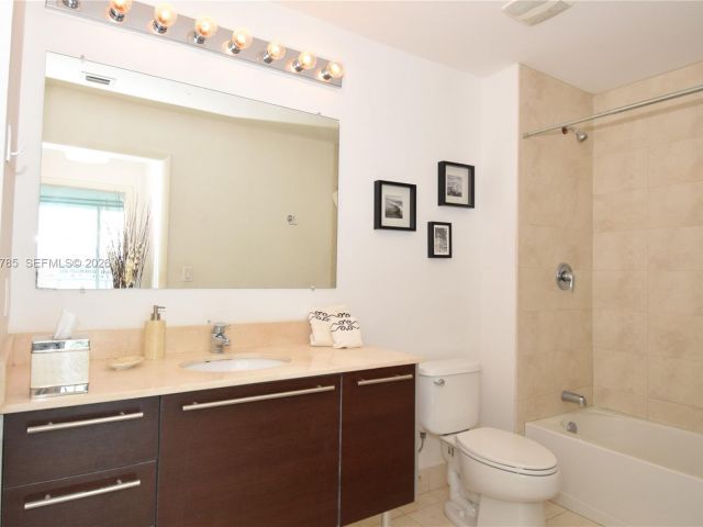 Apartment for sale  Unit #2804 - photo 7495133