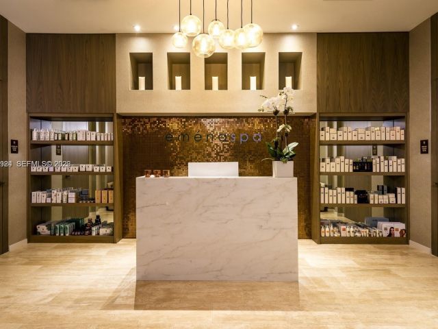 Apartment for sale  Unit #1210 - photo 7512297