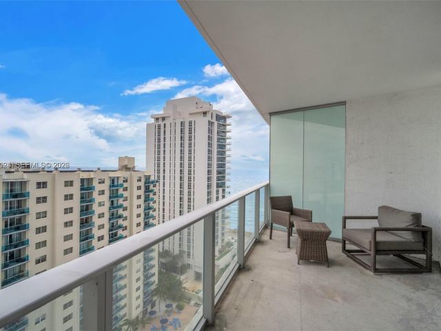 Apartment for sale  Unit #1210 - photo 7512302