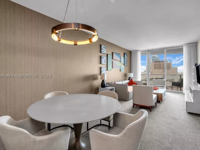 1-bedroom condo for sale in Hollywood - 4111 S Ocean Dr 1210 - MondialRealty