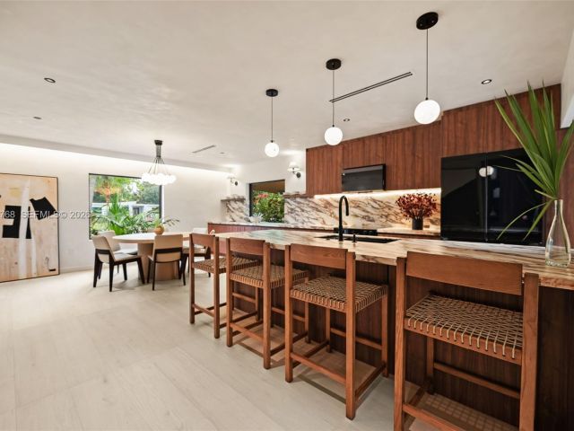 Home for sale at 871 NE 128th St - photo 7535077