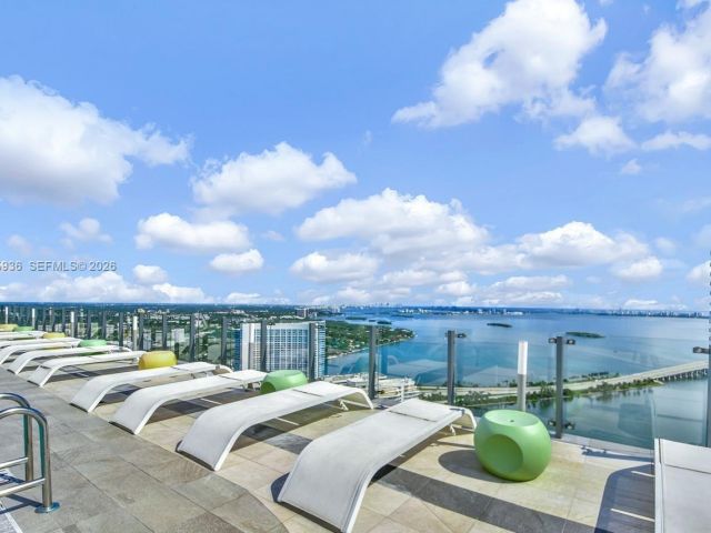 Apartment for rent  Unit #2507 - photo 7494125