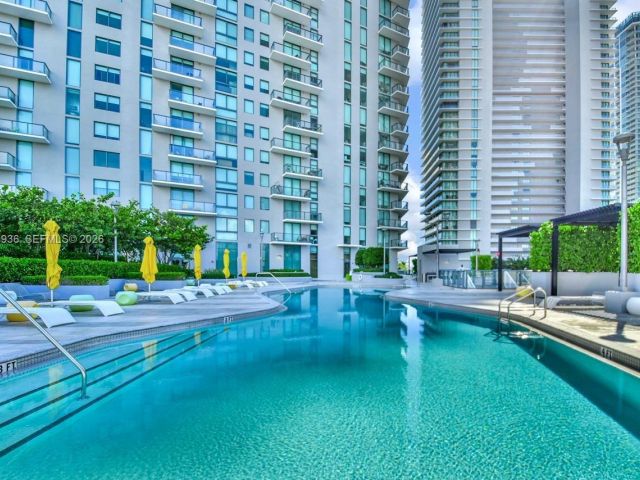 Apartment for rent  Unit #2507 - photo 7494128