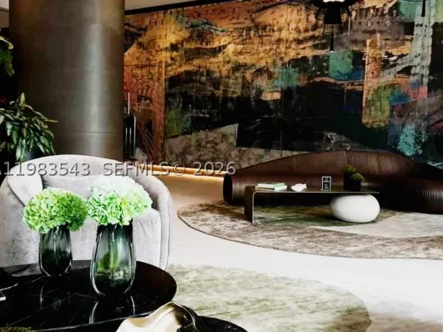 2-bedroom condo for sale in Miami - 460 NE 28th St 1407 - MondialRealty