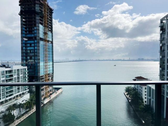 Apartment for sale  Unit #1407 - photo 7493249