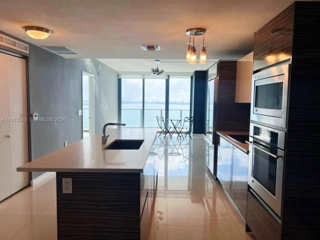 Apartment for sale  Unit #1407 - photo 7493260