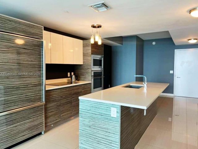 Apartment for sale  Unit #1407 - photo 7493261