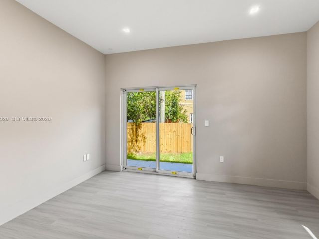 Home for sale at 1028 NW 8th Ave - photo 7529569