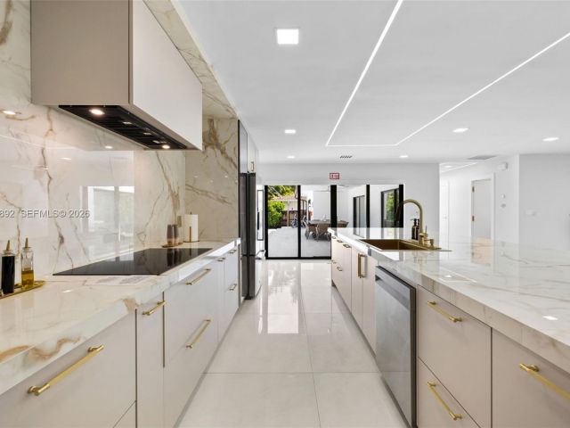 Home for rent at 1117 Adams st - photo 7504198