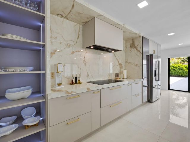 Home for rent at 1117 Adams st - photo 7504203