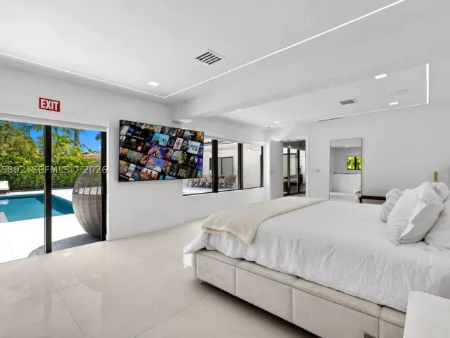 4-bedroom home for rent in Hollywood - 1117 Adams st - MondialRealty