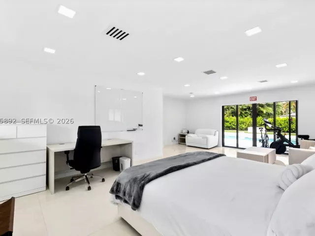 4-bedroom home for rent in Hollywood - 1117 Adams st - MondialRealty