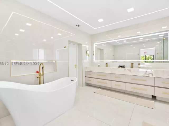 4-bedroom home for rent in Hollywood - 1117 Adams st - MondialRealty